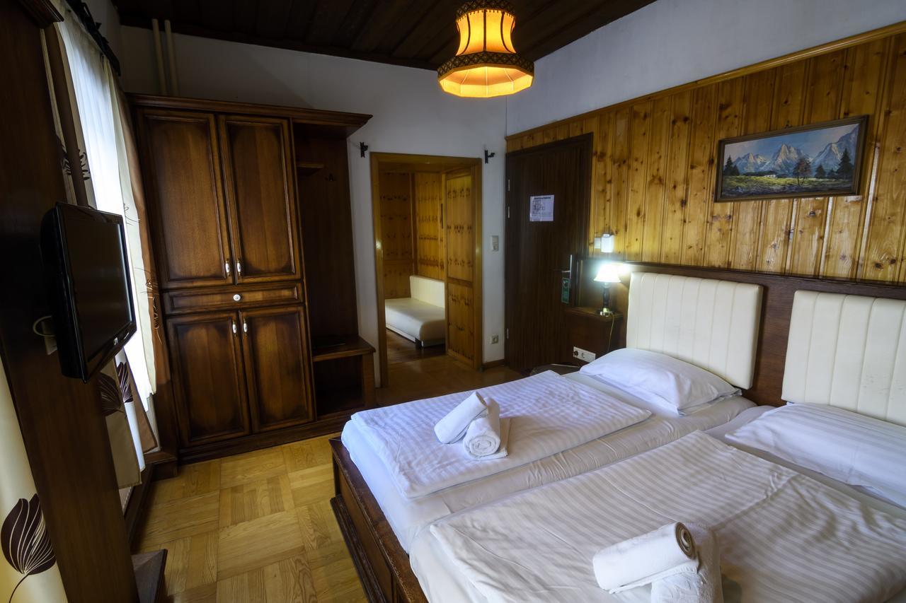 Hotel Gasthof Zum Jaegerwirt Mariazell Exterior foto