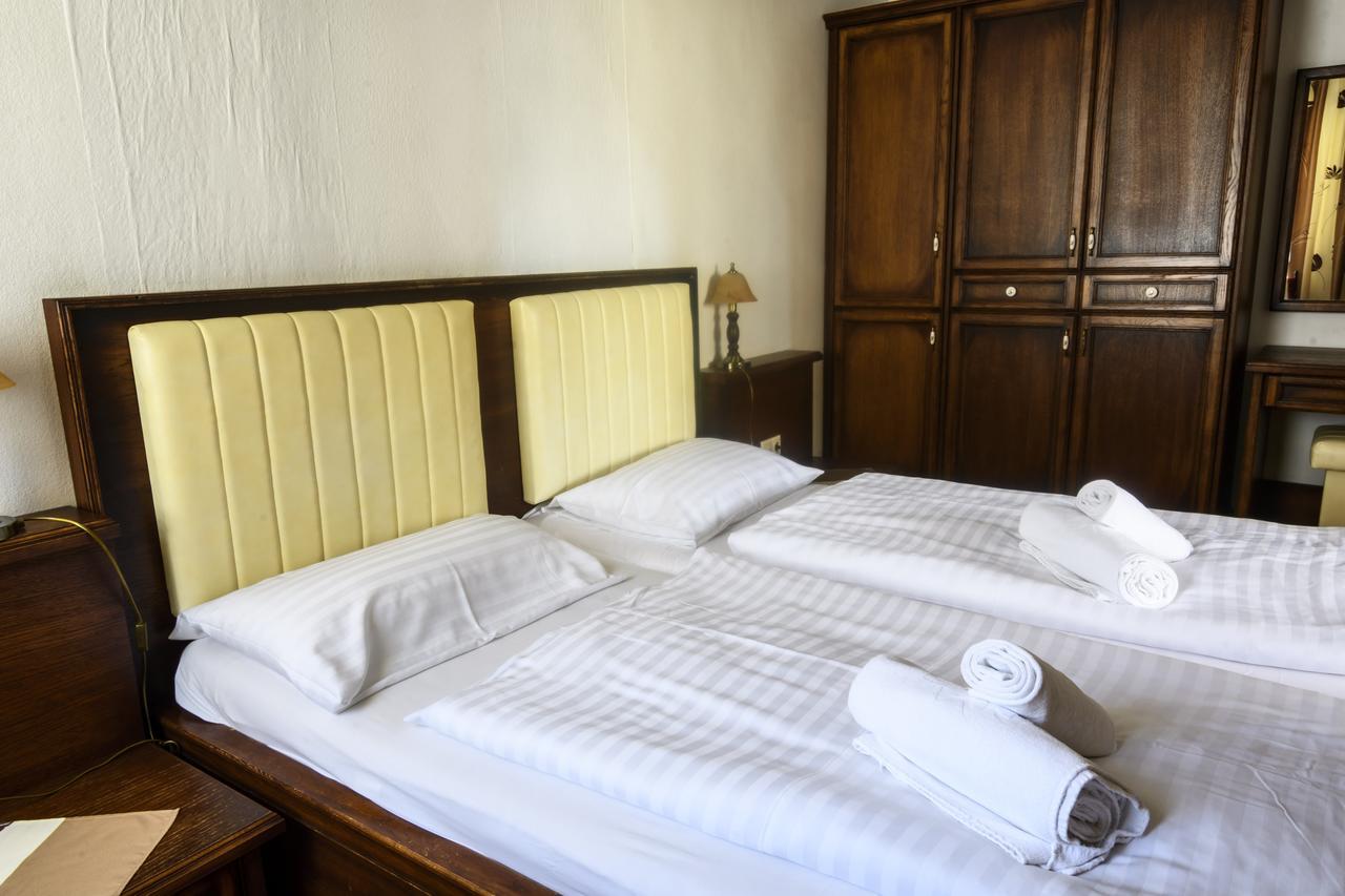 Hotel Gasthof Zum Jaegerwirt Mariazell Habitación foto