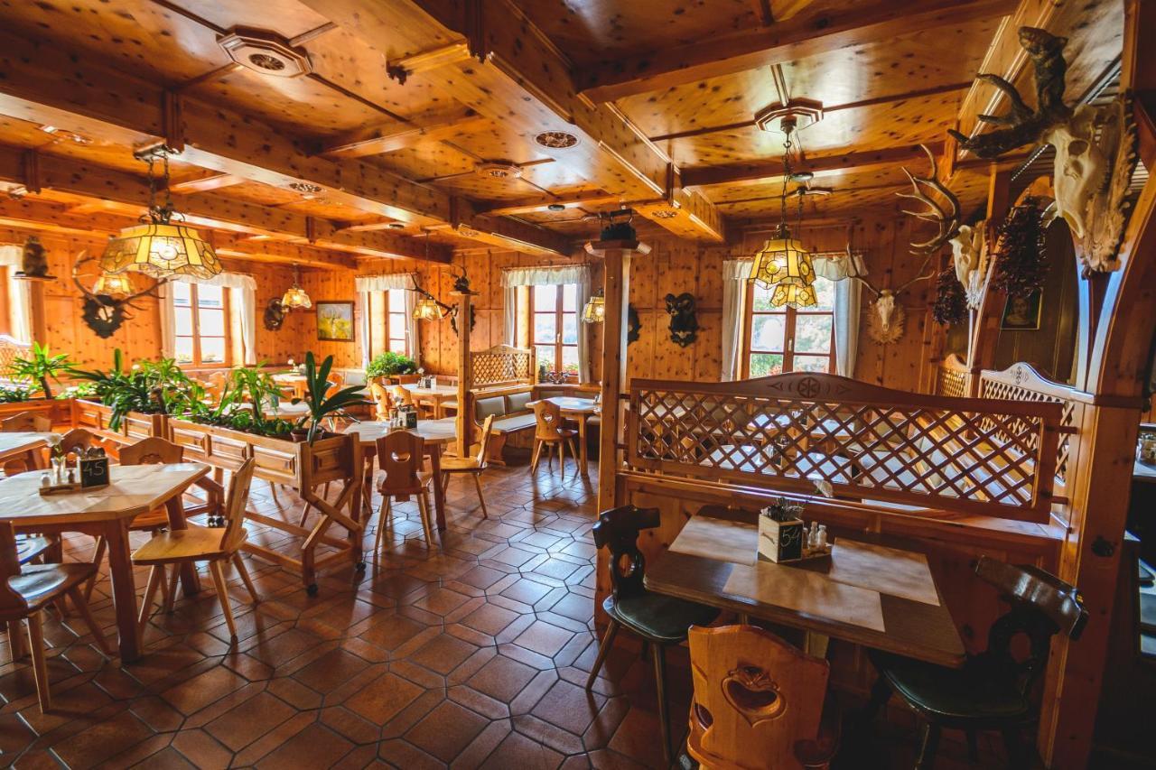 Hotel Gasthof Zum Jaegerwirt Mariazell Exterior foto